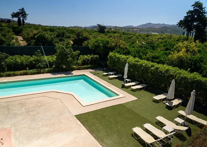 Green Orange Villa Near Platanias